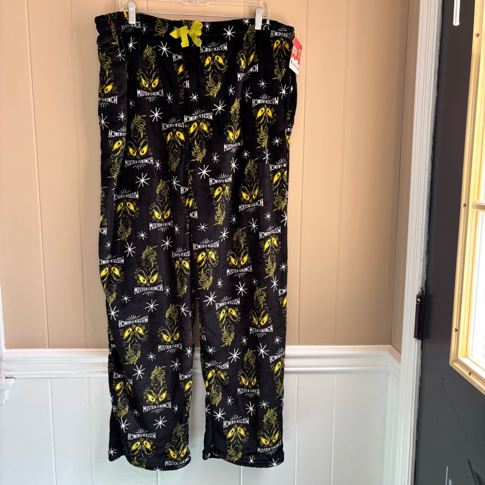 Dr.Seuss Men’s The Grinch Black and Yellow Fleece Christmas Pajama Pants. XL NWT